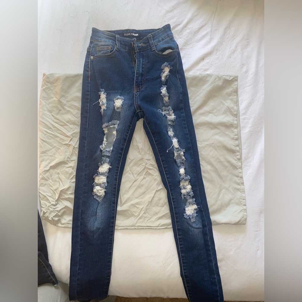 Fashion nova skinny jeans